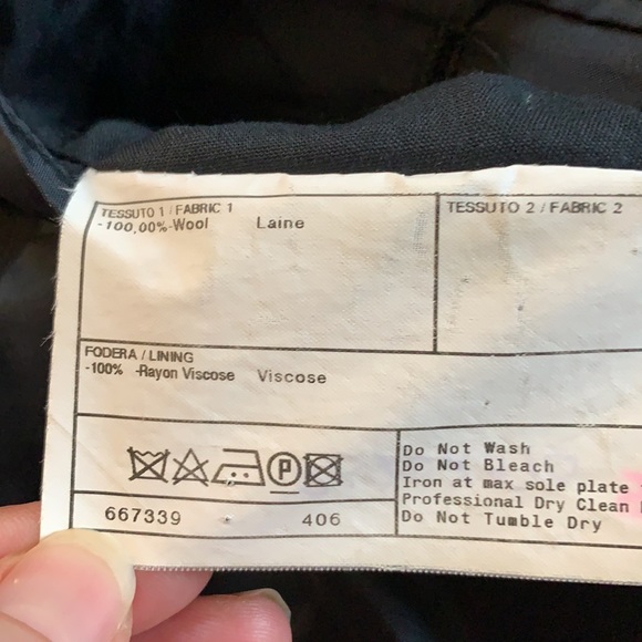 Armani Collezioni Suit - Picture 5 of 10